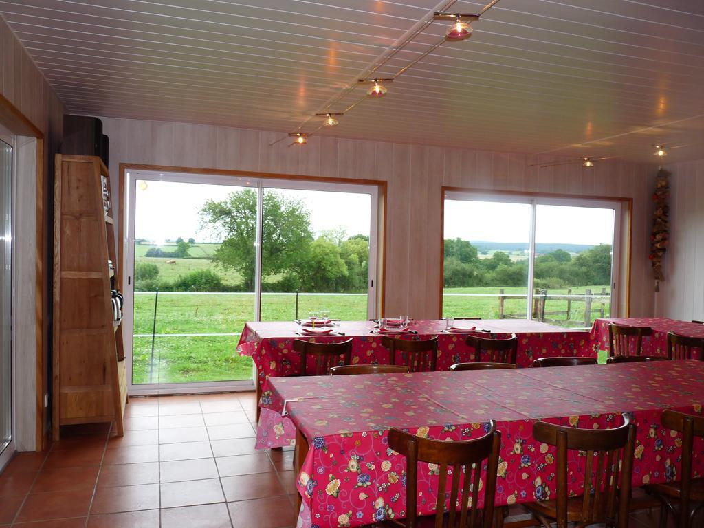 Le Trot'In Chair Bed and Breakfast Martigny-le-Comte Exterior foto